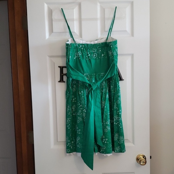 🍒Pin-up🍒NWOT Breaking Loose green dress - Picture 2 of 6